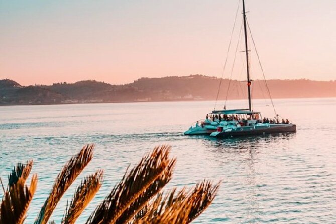 Lisbon: Sunset Catamaran Boat Tour with Music and Drinks - Meeting at Doca de Santo Amaro: the one logistics detail that matters