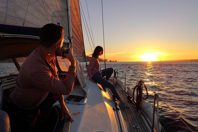Lisbon Sunset Sailing Tour on Luxury Sailing Yacht with 2 Drinks - The Mid-Cruise Moment: 2 Drinks and Portuguese Snacks That Actually Help