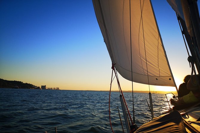 Lisbon Sunset Sailing with Portuguese Wine and History - Praça do Comércio and Arco da Rua Augusta: the riverfront after the 1755 earthquake