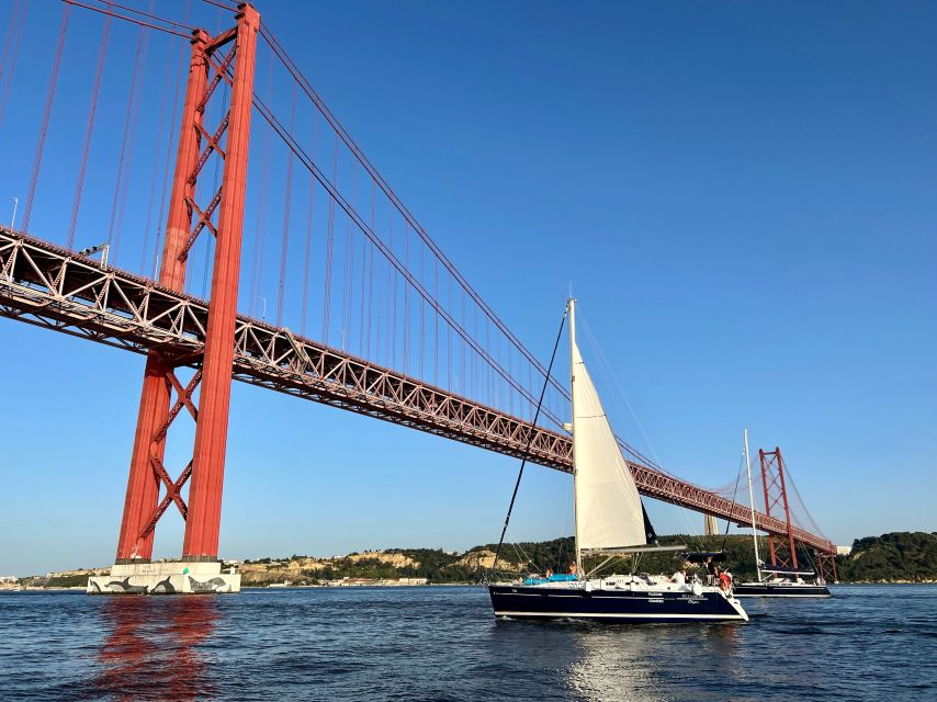 Lisbon: Tagus River Sunset Cruise with Drinks - FAQ