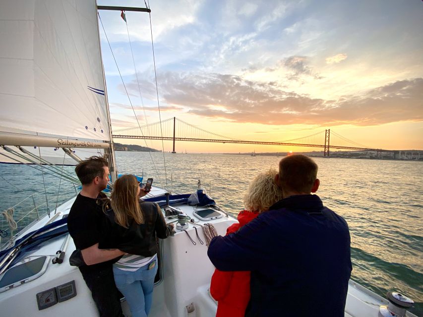 Lisbon: Tagus River Sunset Cruise with Drinks - The route: from Comércio Square and Alfama to Christ the King and Belém