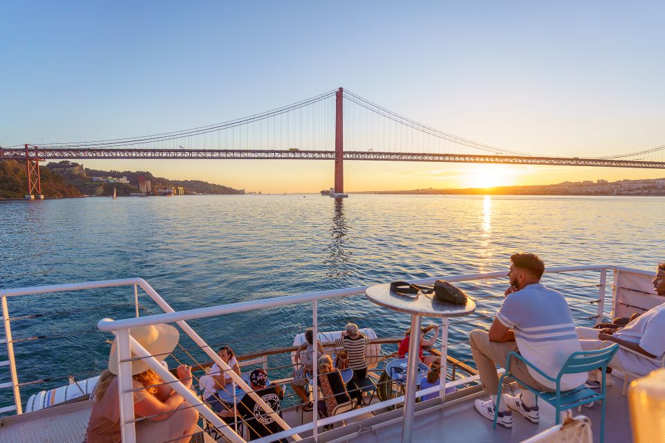 Lisbon: Tagus River Sunset Tour with Snacks and Drink - Snacks and drinks: included, tasty, and definitely not dinner