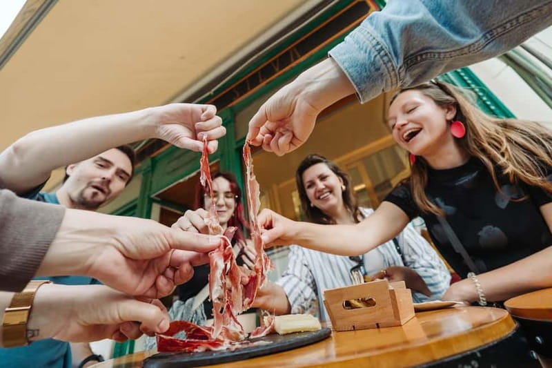 Lisbon: Tastes and Traditions Guided Food Tour - The ginjinha stop: a cherry liqueur tradition with no fluff