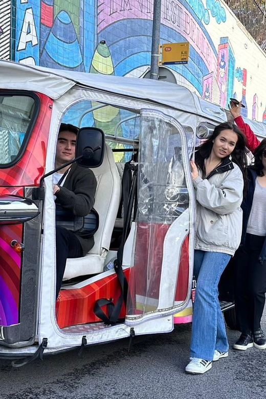 Lisbon Tour With Tuktuk - Alfama, Graca, and Mouraria: tiles, viewpoints, and neighborhood texture
