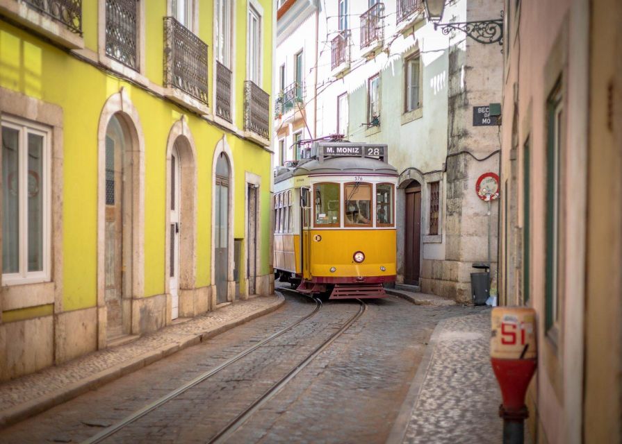 Lisbon: Tram 28 Entry Ticket & Audio Guide with 24-Hour Pass - Practical tips before you go