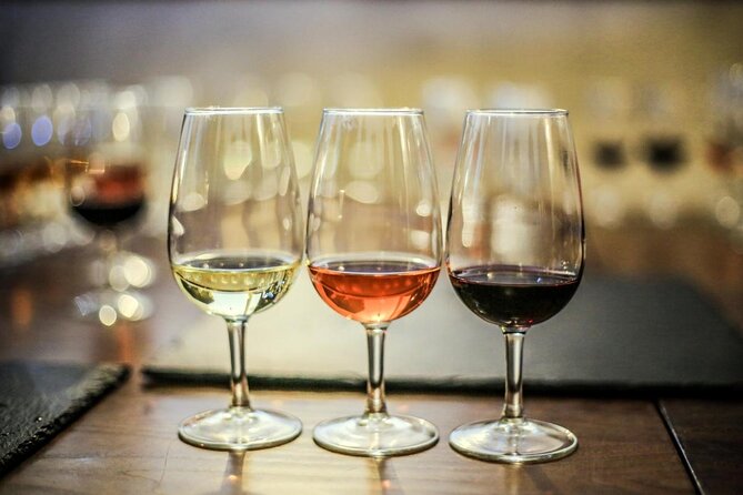Private Lisbon-Arrábida Wine Tour: 3 Wineries, Coast & Heritage - Key takeaways