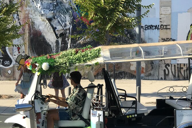 Private tuk tuk tour in old city Lisbon (Standard-1h30) - Sé de Lisboa: Cathedral Architecture You Can Actually Notice