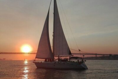 Sailboat Tour in Lisbon with drinks included | Morning and Sunset - Setting Sail Under the 25th of April Bridge