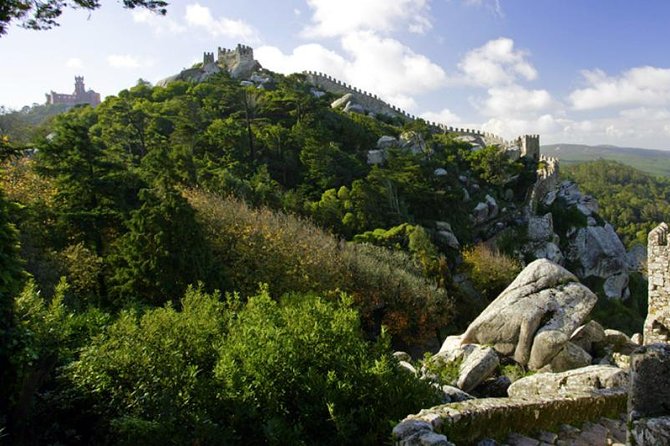 Sintra & Cascais Day Tour with Pena Palace Entry and Gardens Walk - The coastal drive back: Marginal Road views to end the day