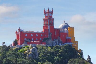 Sintra-Cascais-Pena Palace 8-People Small Group Tour from Lisbon - Pena Palace: skipping the line and choosing your interior time