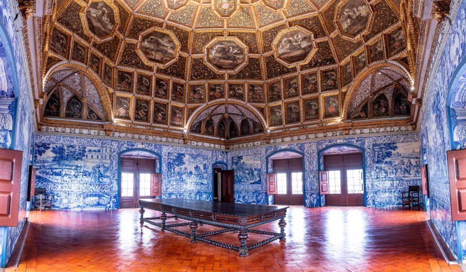 Sintra: National Palace and Gardens Skip-the-Line Ticket - Your self-guided route through 1,000 years of palace life