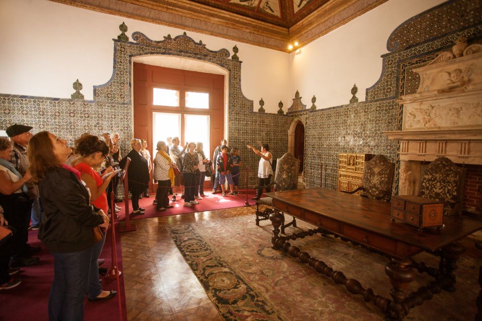 Sintra: National Palace and Gardens Skip-the-Line Ticket - Manueline and Mudejar courtyards, plus water features