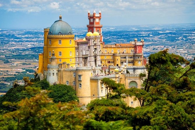 Sintra, Pena Palace, Cabo da Roca and Cascais from Lisbon - How the day trip runs from Lisbon