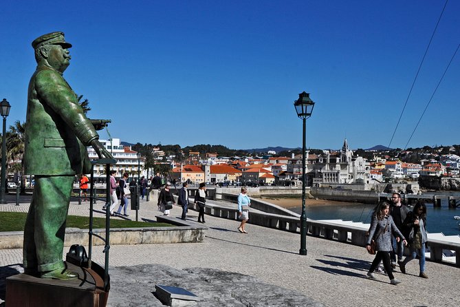 Sintra, Pena, Regaleira, Cabo da Roca & Cascais from Lisbon - Sintra historic center: 45 minutes to snack, photograph, and reset