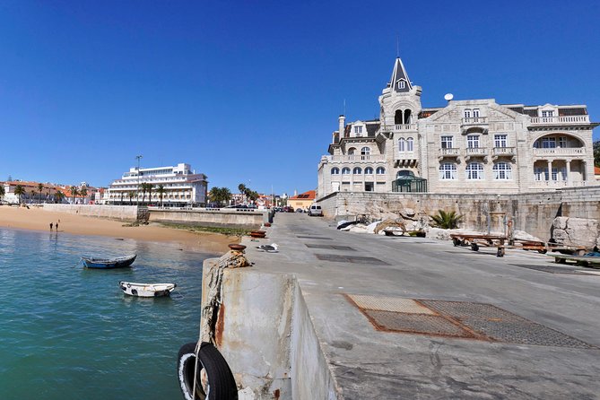 Sintra, Pena, Regaleira, Cabo da Roca & Cascais from Lisbon - Cascais in 30 minutes: make it count, and eat like you mean it