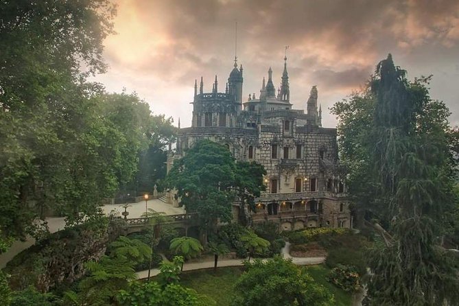 Sintra: The Romantic Village – Half-Day Private Guided Tour - Castelo dos Mouros: Moorish walls and big views