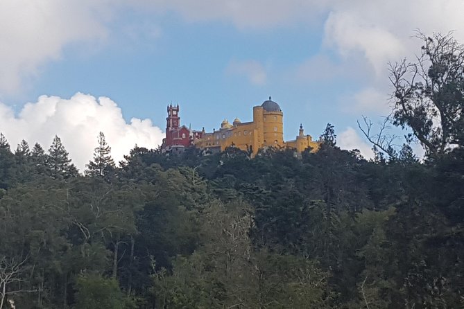 Small Group Tour to Sintra, Pena Palace, Cabo Roca and Cascais - Cabo da Roca: Europe’s edge in about 15 minutes