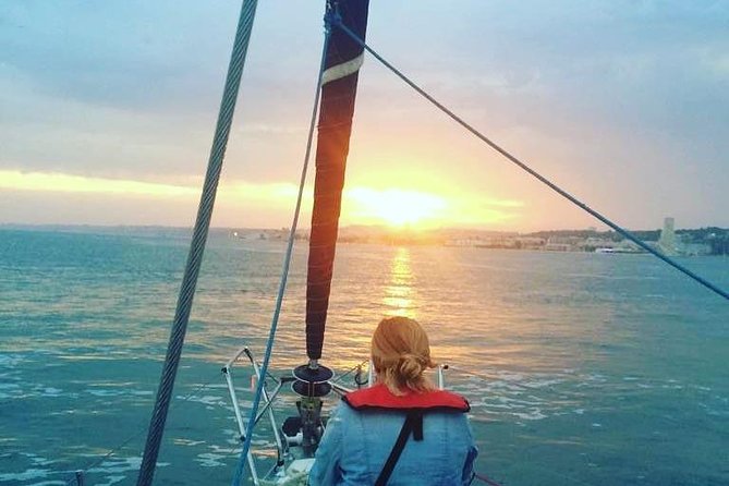 Sunset Sailing Tour On The Tagus River - Timing: When Sunset Works Best for Photos and Comfort