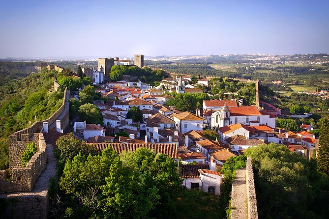The Best of the West - Fátima, Nazaré, Óbidos & Batalha - The multi-language guide reality: how to make it work