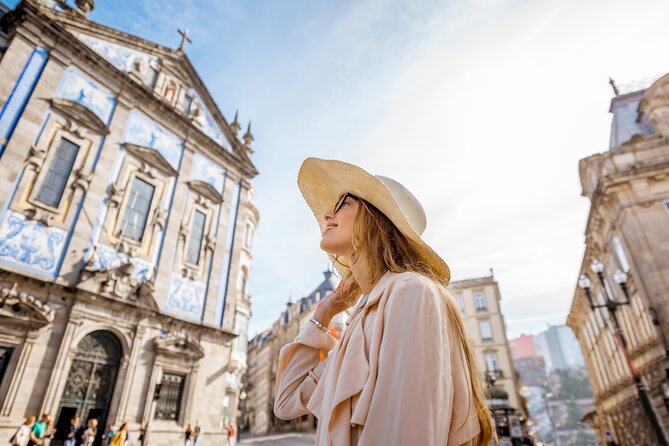 Three Cities in One Day: Porto, Nazare and Obidos from Lisbon - Óbidos’ Medieval Walls: Small Town Energy, Perfect for Photos