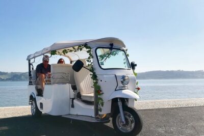 Tuk Tuk Lisbon Guided tour! 100% PRIVATE & PERSONALIZED - Belém and Torre de Belém: pastries plus riverside monuments